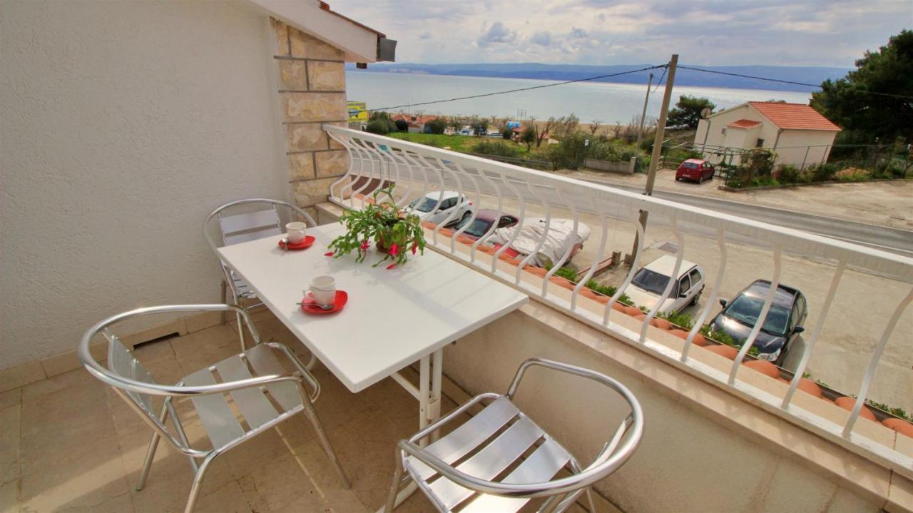אומיס Apartments Slado מראה חיצוני תמונה